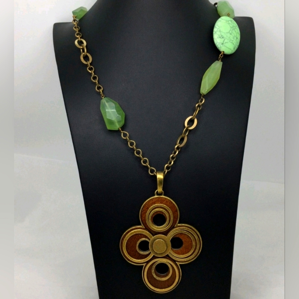 Lucky Brand Green Quartz Chunky Pendant Necklace 24"